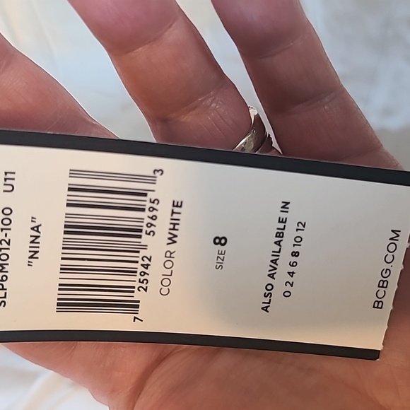 $258 BCBG VAPOR (SLP6M012) TIERED SLEEVELESS COTTON DRESS NWT 8 - Picture 2 of 6